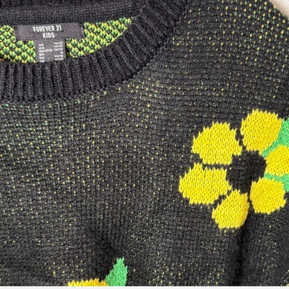 Forever 21 Kids Girls Black and yellow Floral Sweatshirt | Size 11/12 - Picture 3 of 3